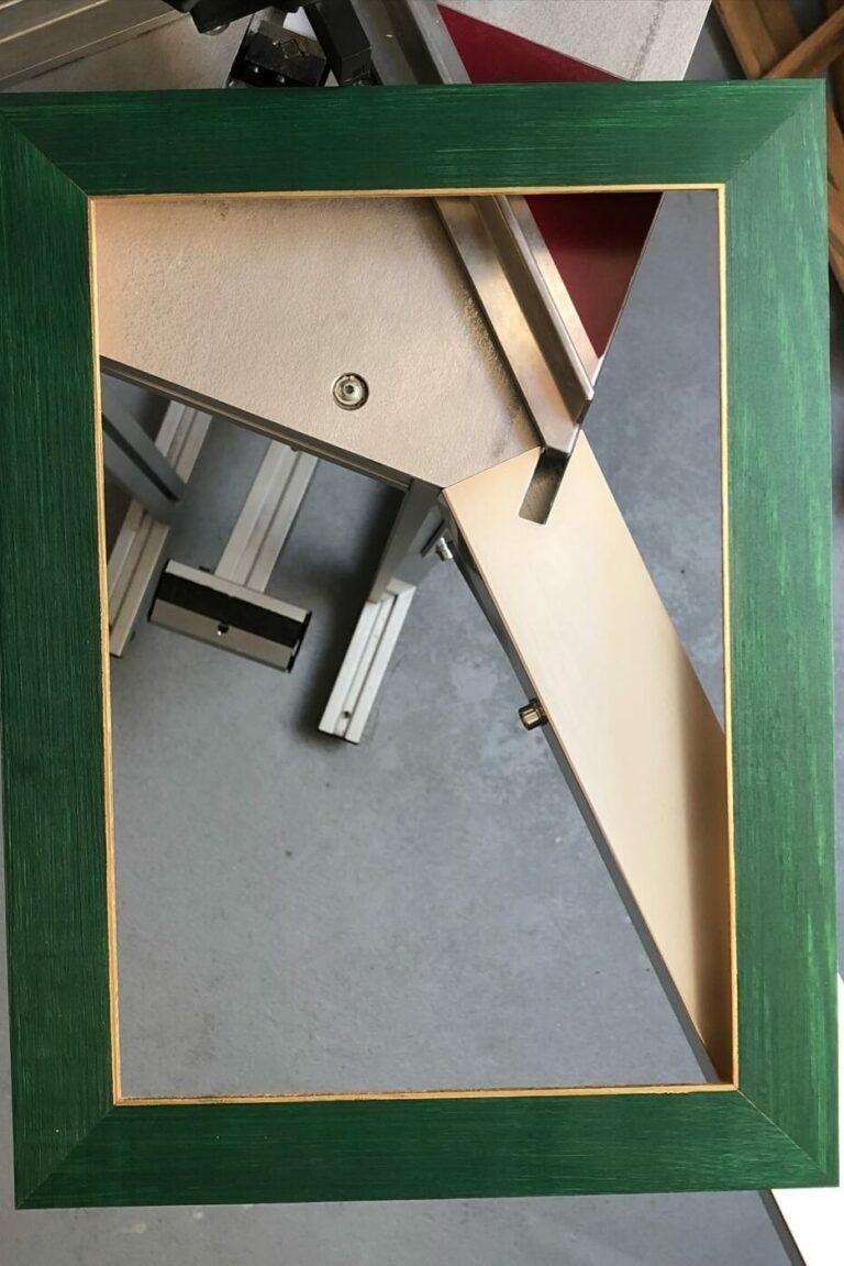 Oprawy obrazów Damian Bąk